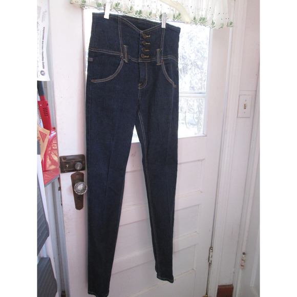 Vanilla Star Jeans, size 7, high waisted, skinny legs, waist 28", inseam 32" - Picture 1 of 9